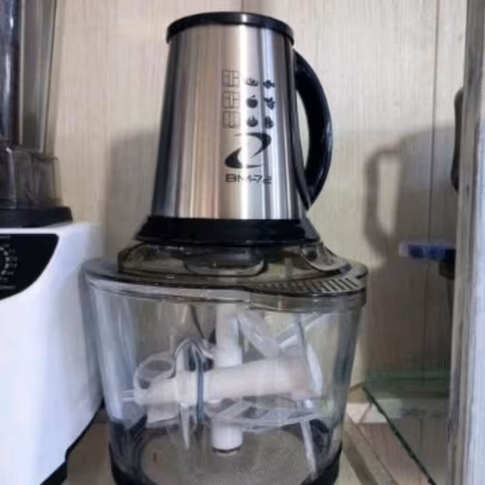 خردکن ومخلوط کن همه کاره خیلی شیک وبادوام 