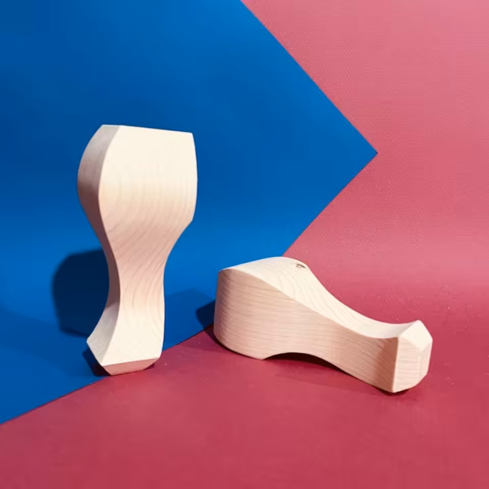 پایه سم آهویی چوبی ارتفاع 15 سانتی با چوب روسی