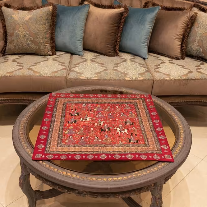 رومیزی مربع 6565 طرح بزم بهرام