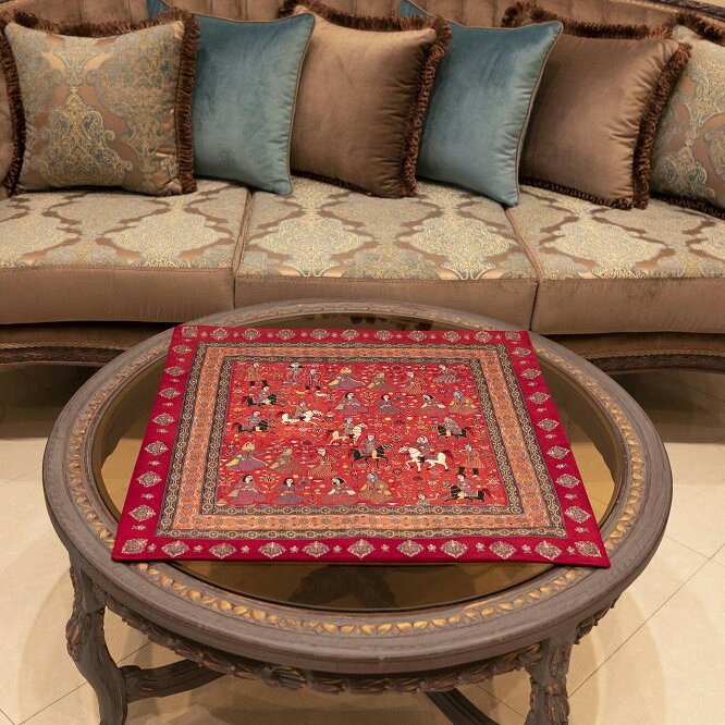 رومیزی مربع 6565 طرح بزم بهرام