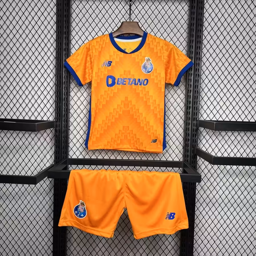 لباس بچه گانه پورتو 2025-2024 کیت دوم