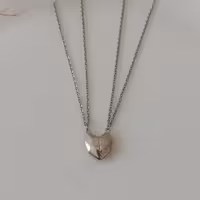 گردنبند ست مگنتی قلبی (ارسال رایگان)