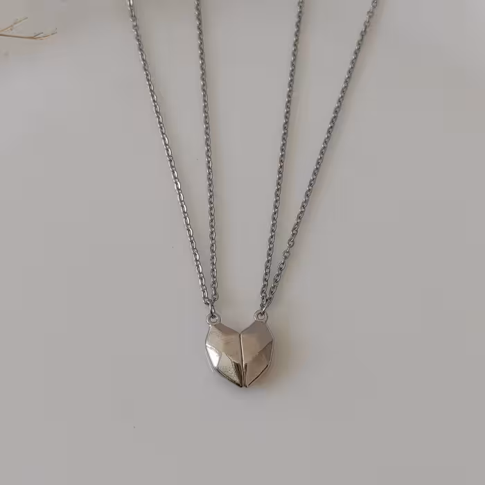 گردنبند ست مگنتی قلبی (ارسال رایگان)