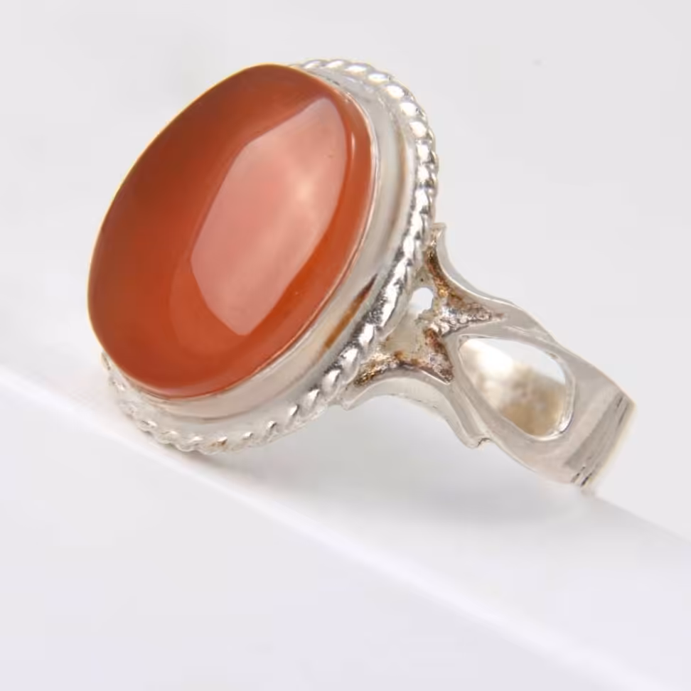 انگشتر نقره زنانه سنگ عقیق یمن 