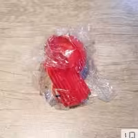 پیمانه پلاستیکی همراه با قاشق