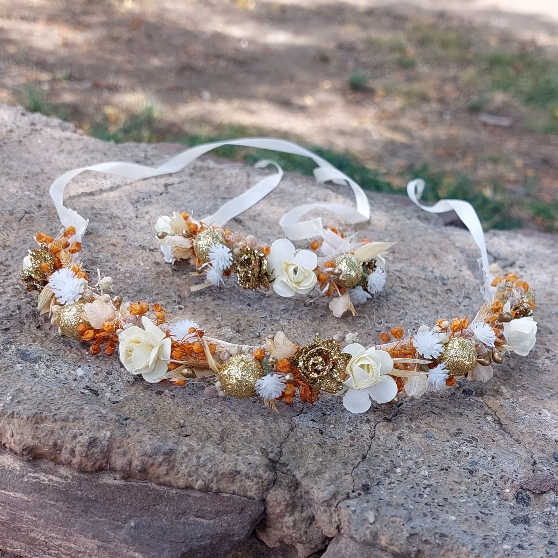 ست تاج و مچبند گل طلایی نارنجی مناسب تولد نامزدی عقد عروس سالگرد ازدواج ، تل گل، ریسه گل، دستبند گل