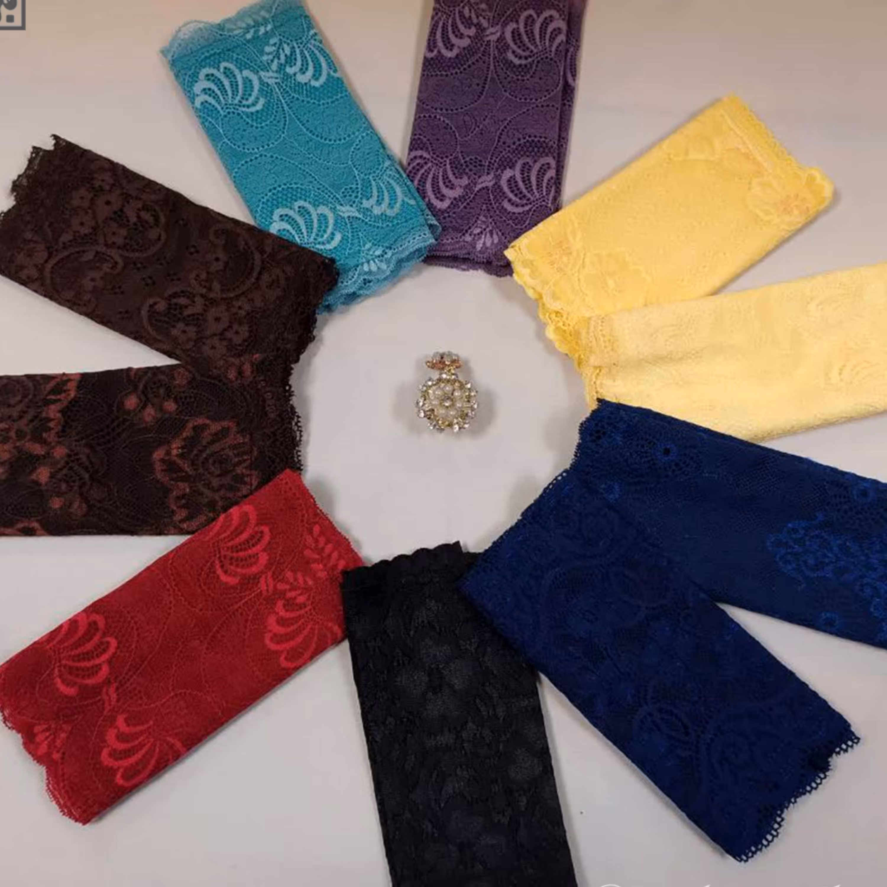 سربند گیپور آستردار- هدبند گیپور آستردار