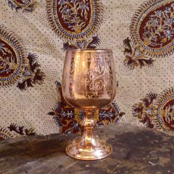 کیلاسه طرح دارنانوشده