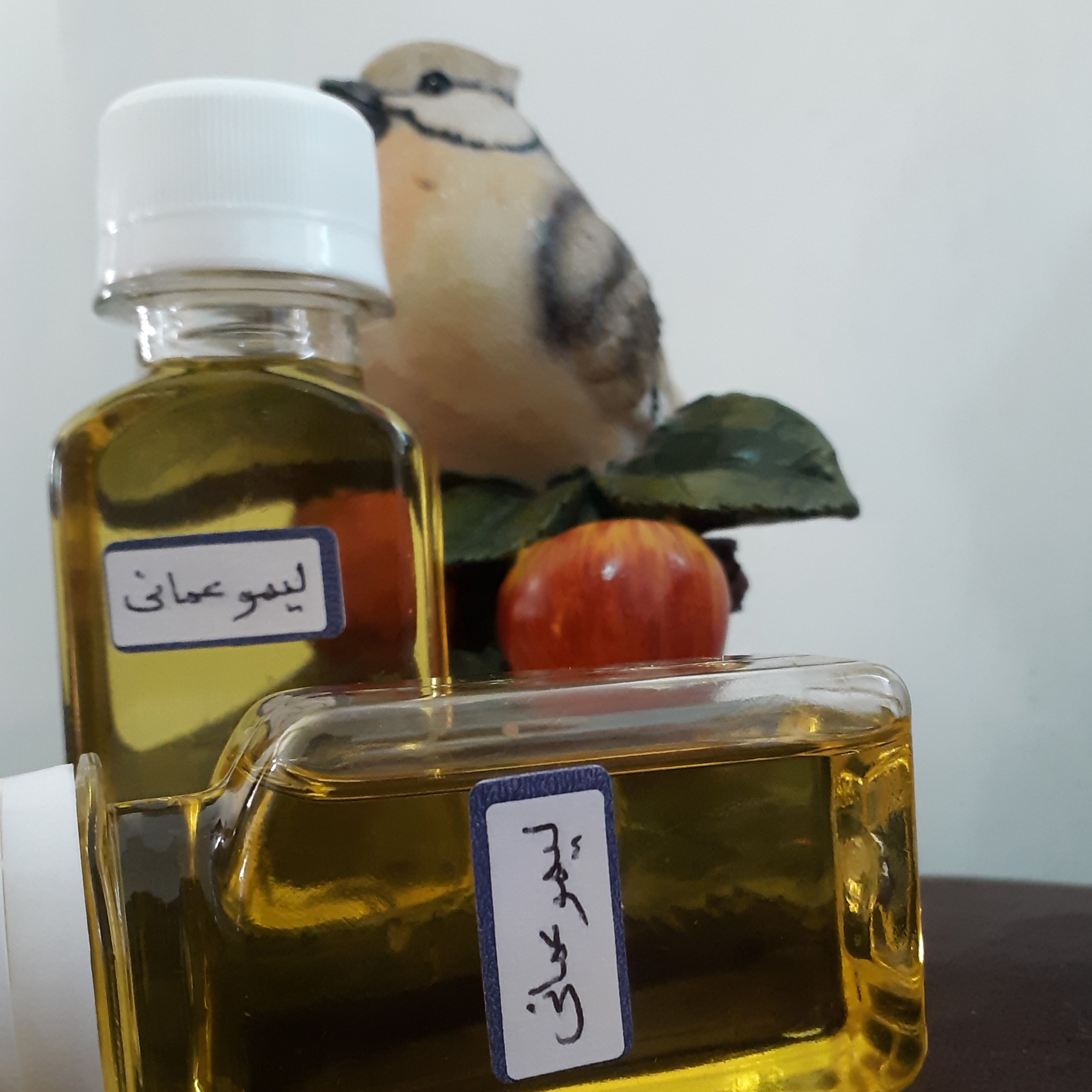 روغن لیمو اصلی و درجه یک گلستان( 60cc)