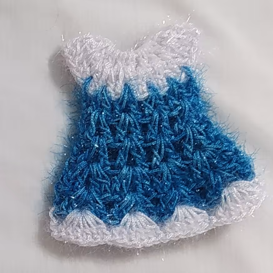 اسکاج طرح لباس رنگ آبی