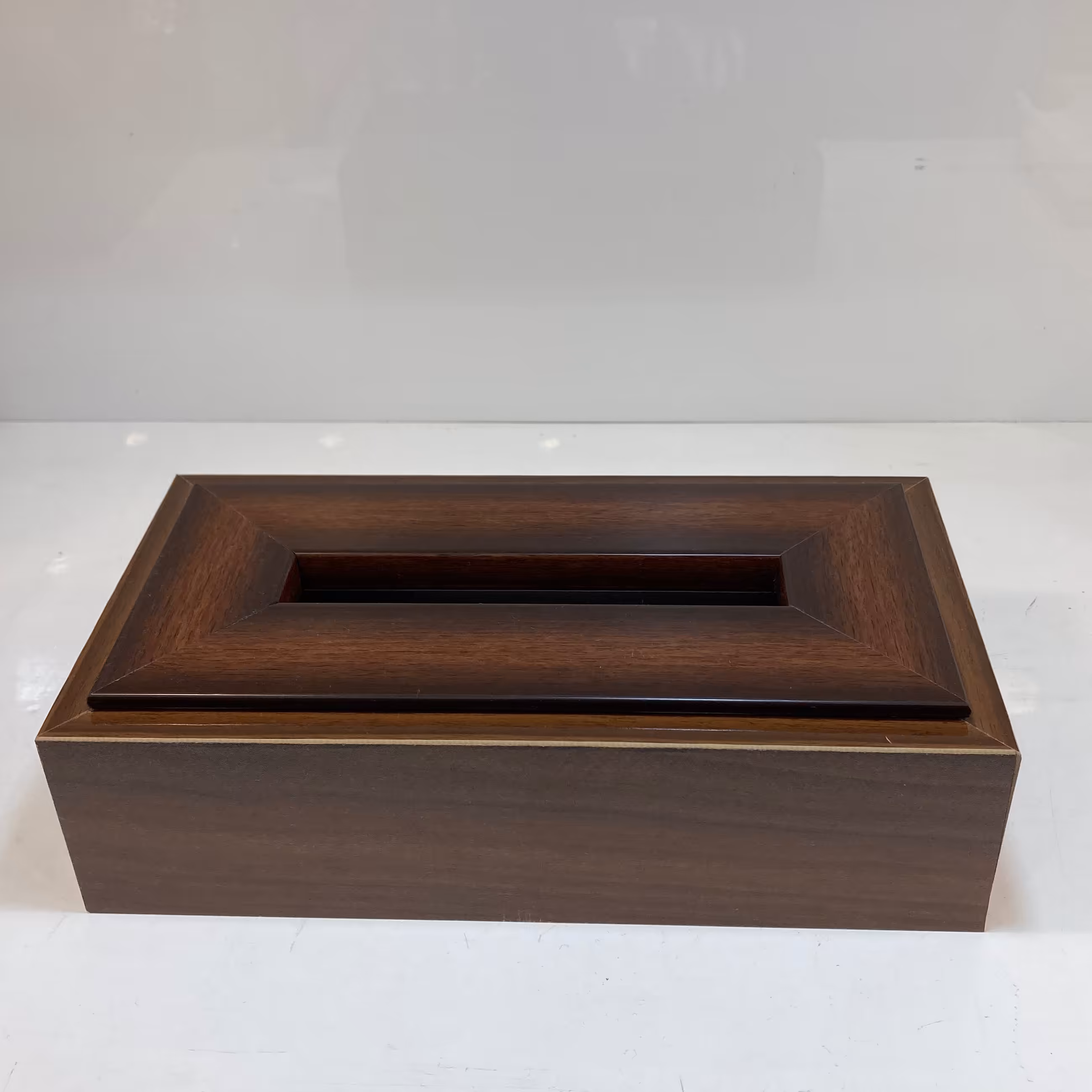 جا دستمال pvc کد 9905