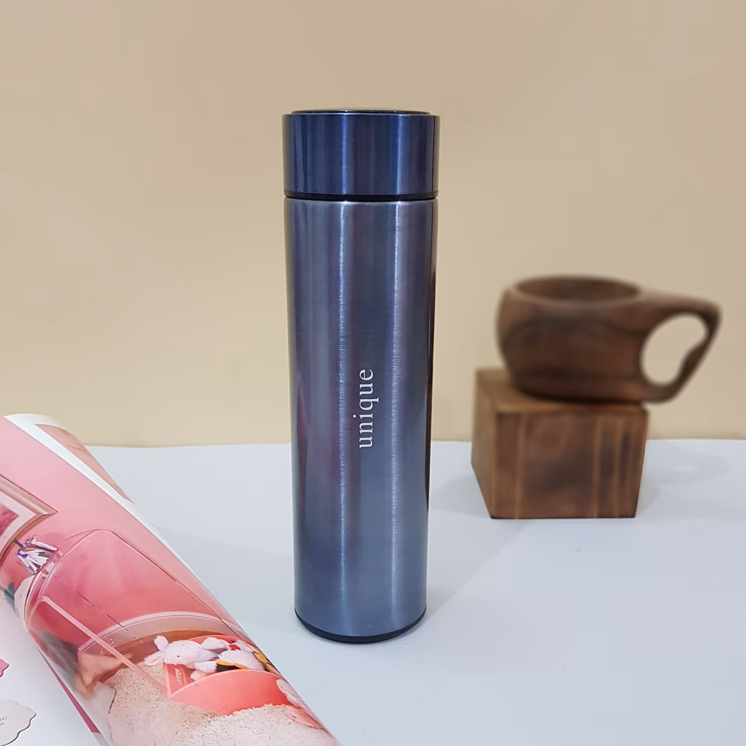 فلاسک هوشمند دیجیتالی  یونیک  0.5لیتر درجه دار نگهدارنده مایعات گرم وسرد سرمه ای