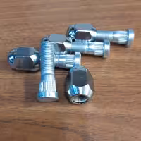 پیچ و مهره چرخ آریو Z300 اصلی با ضمانت ، پک 4 عددی