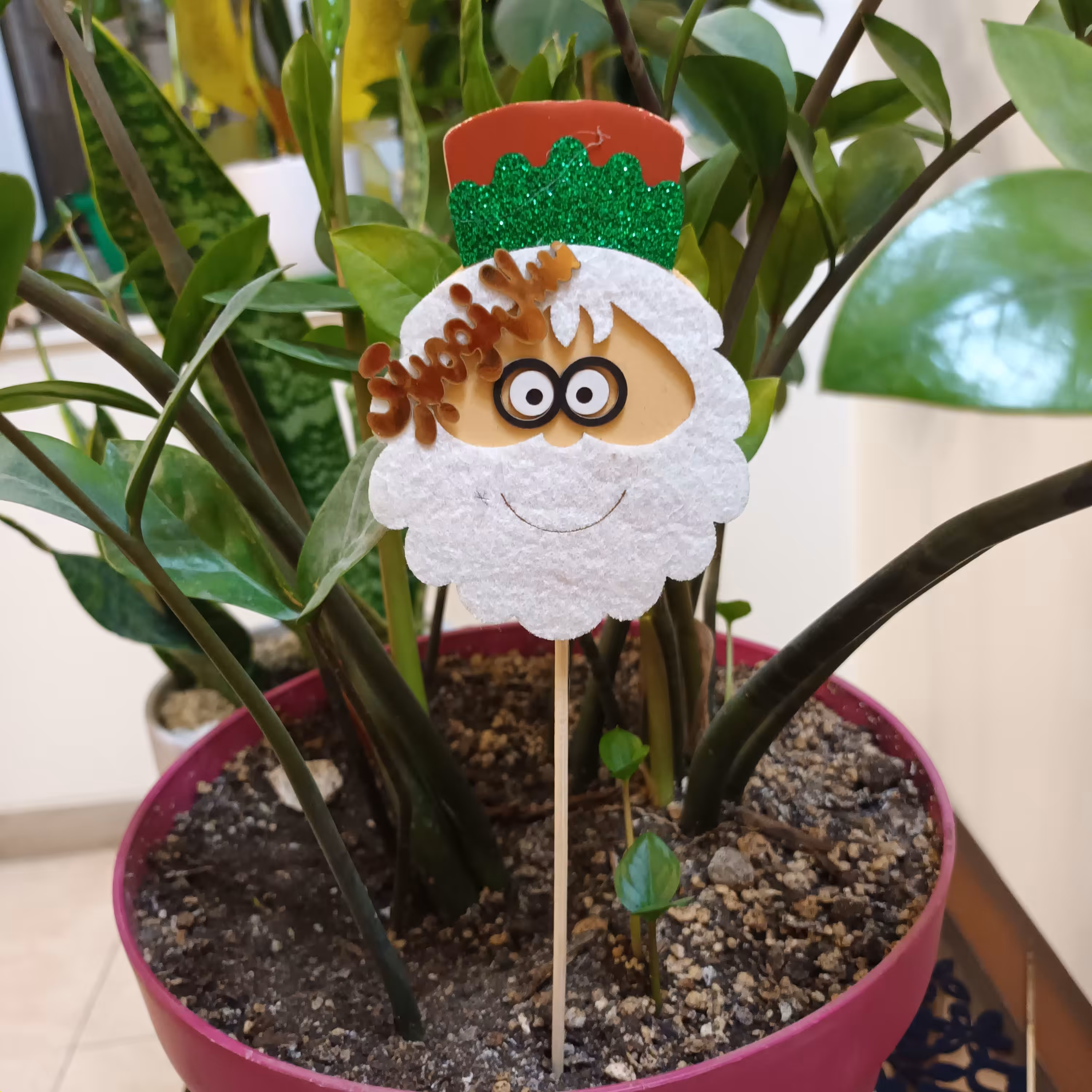 تاپر عمو نوروز - نوروز 1404 - عید 1404