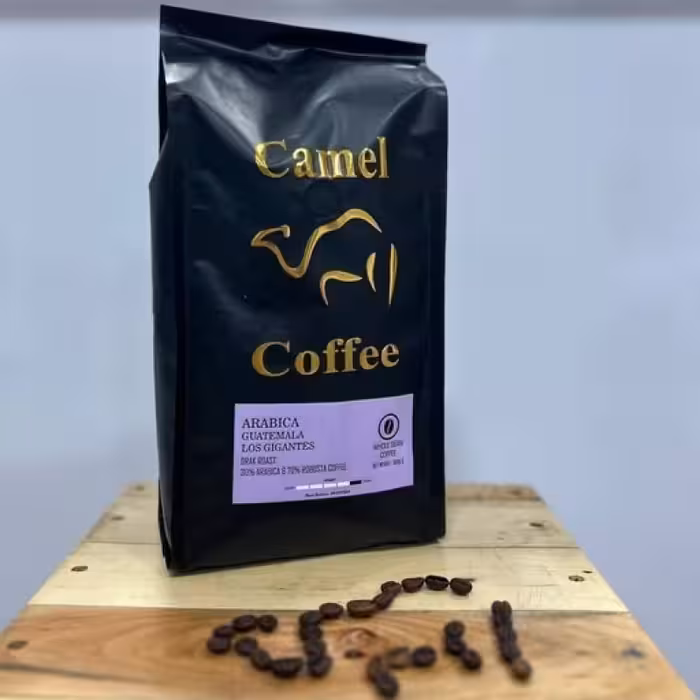 قهوه دان کمل با ترکیبی از دانه های ربوستا عربیکا میکس 70-30 کاملا تازه رست می باشد.