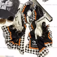 شال اسپرت شانل