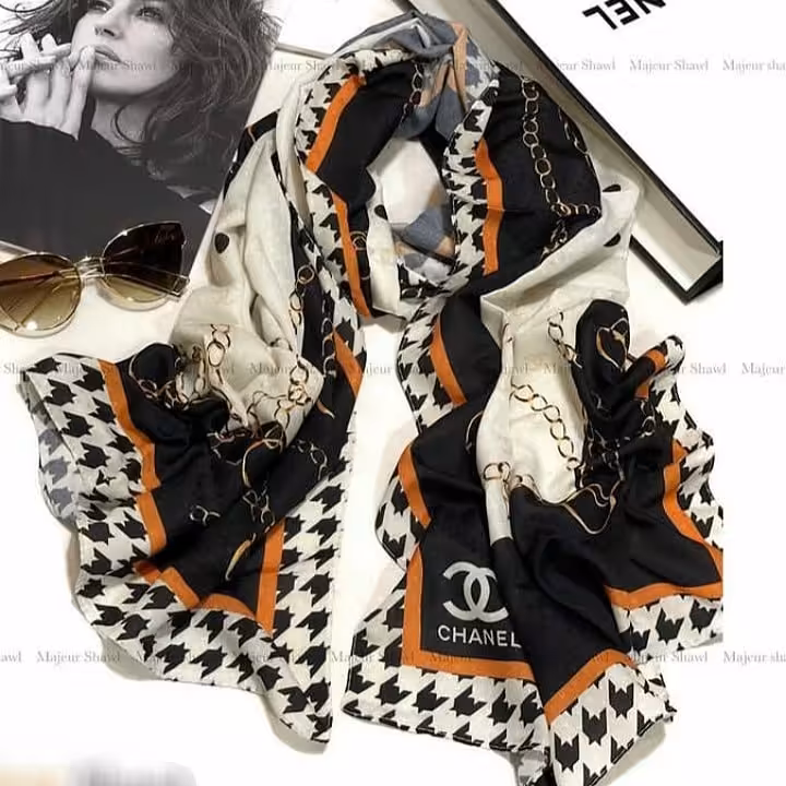 شال اسپرت شانل