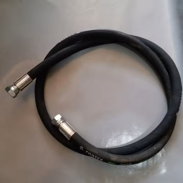 شیلنگ پیکور مینی بیل یک دوم کامل