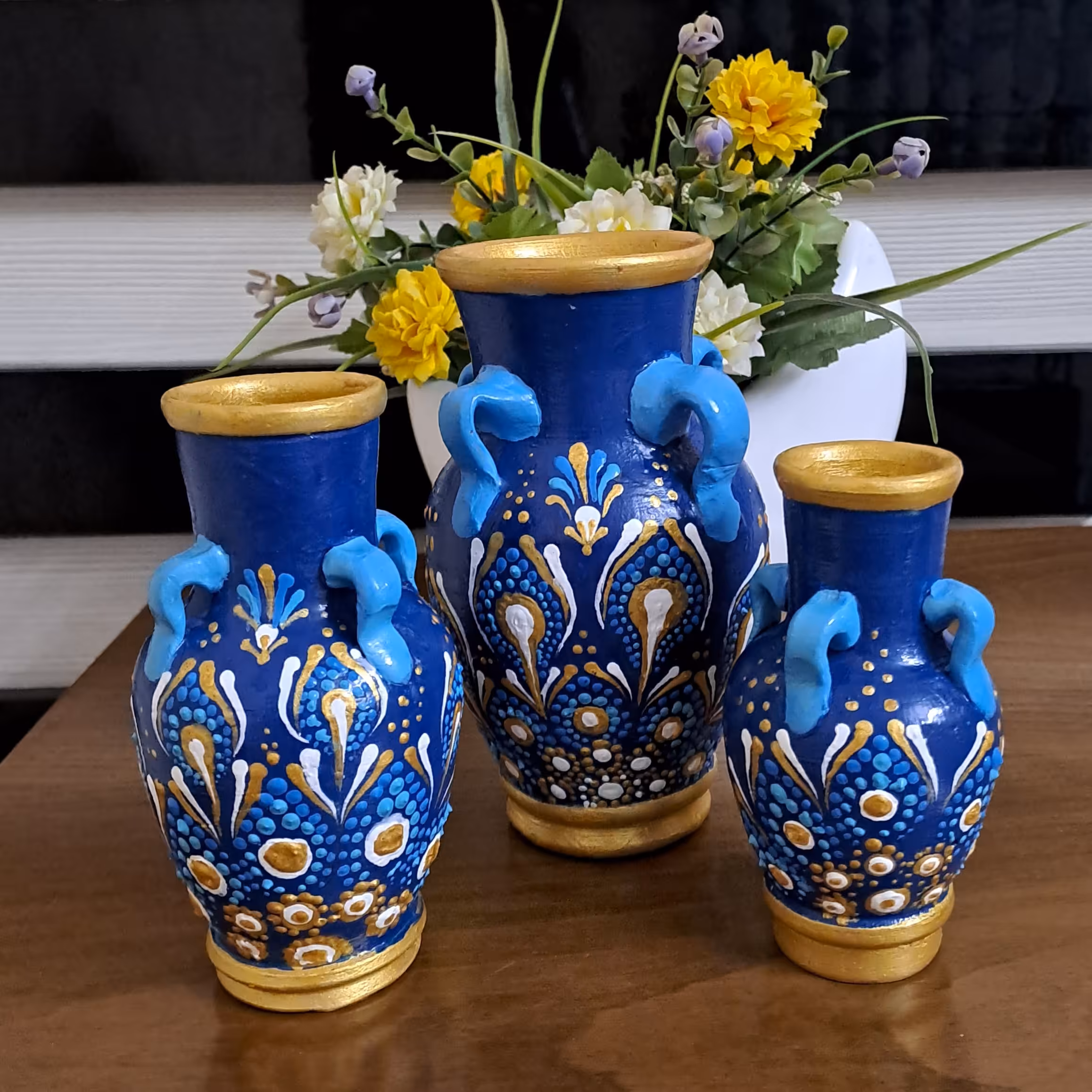 کوزه سفالی چهار دسته 