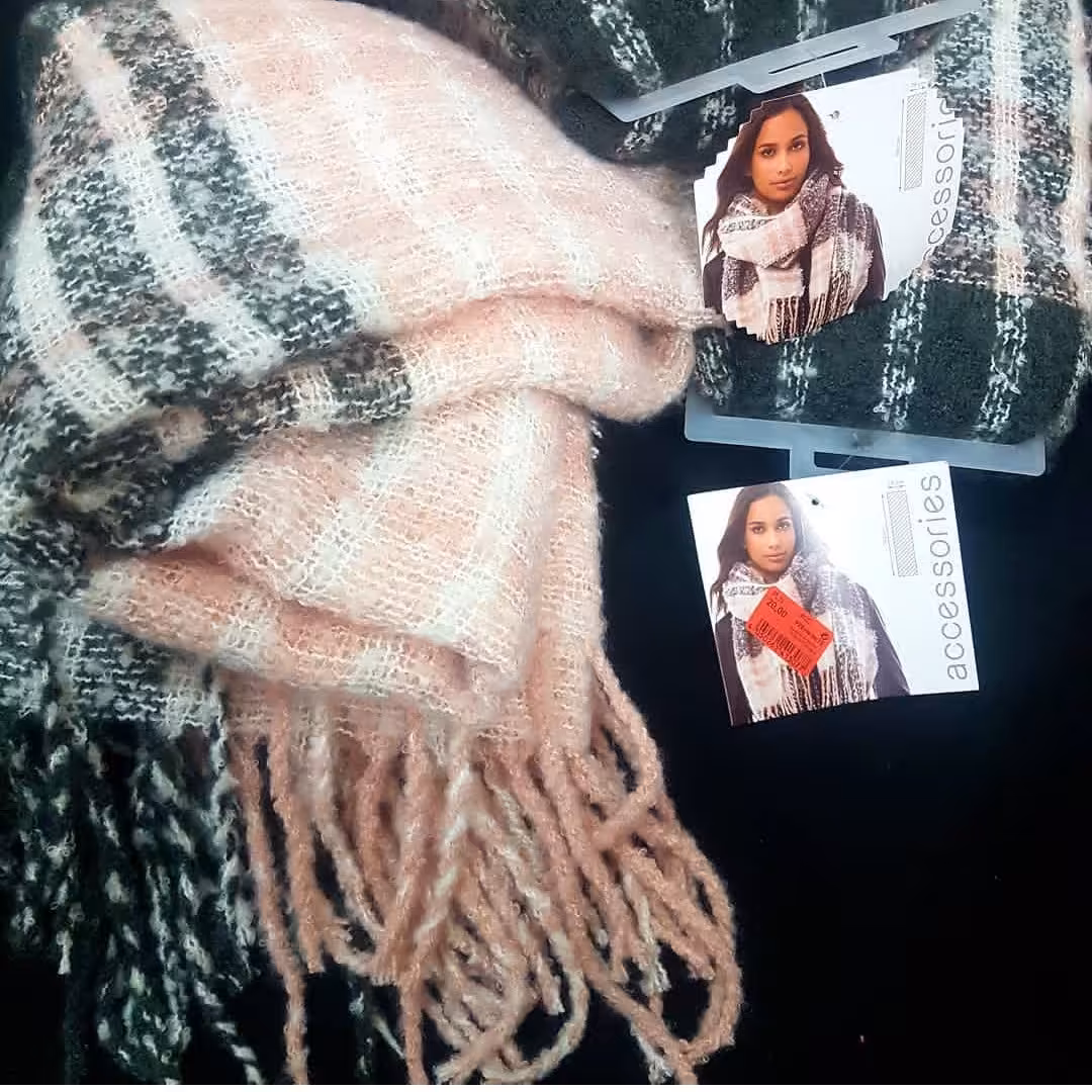 شال سر یا گردن صورتی