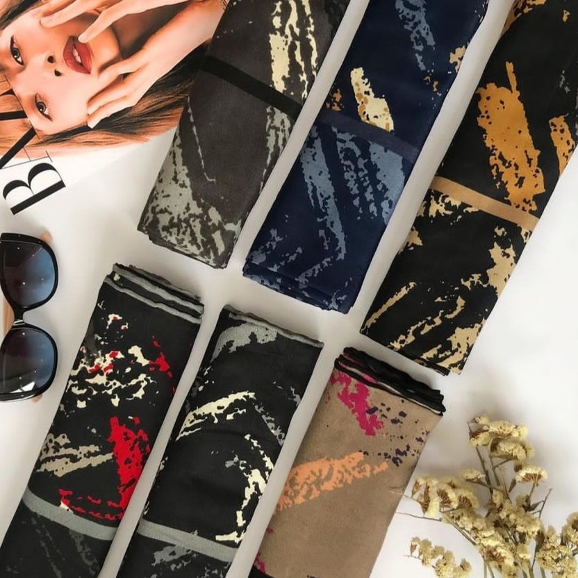 روسری دور دست دوز بهاره