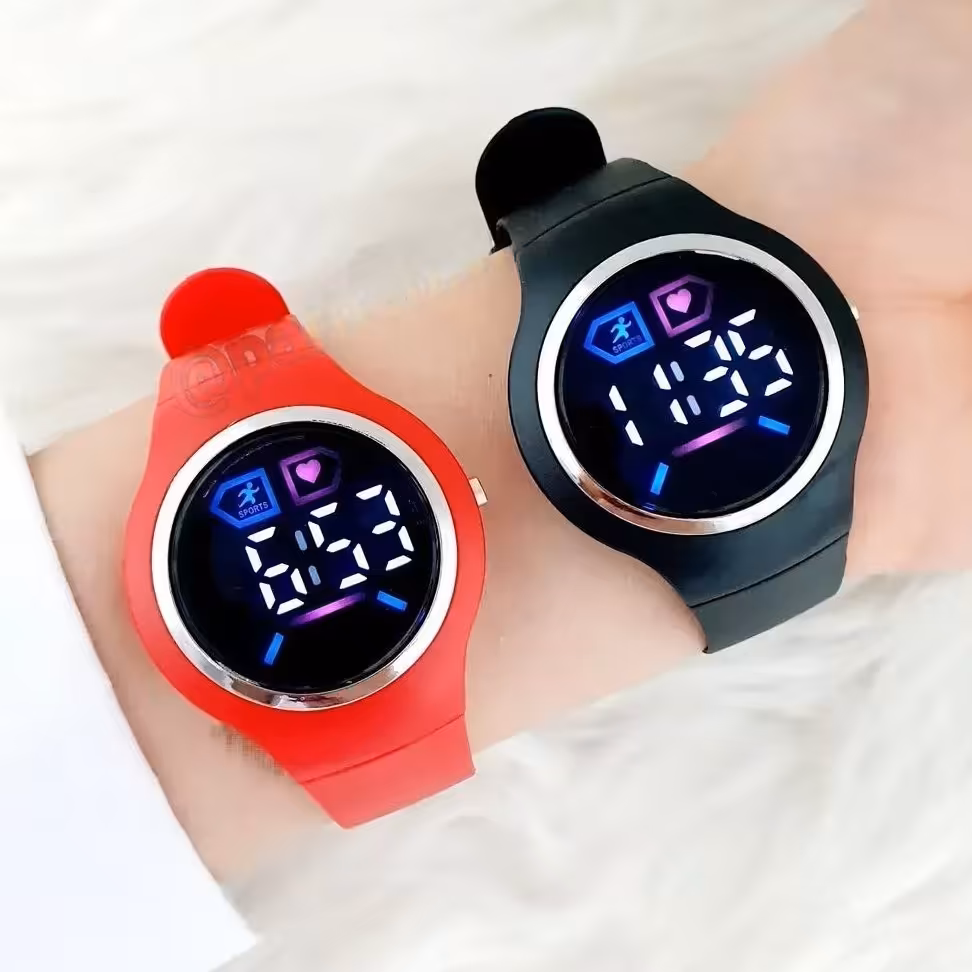 ساعت اسپورت گرد سیلکونی طرح اپل واچ 