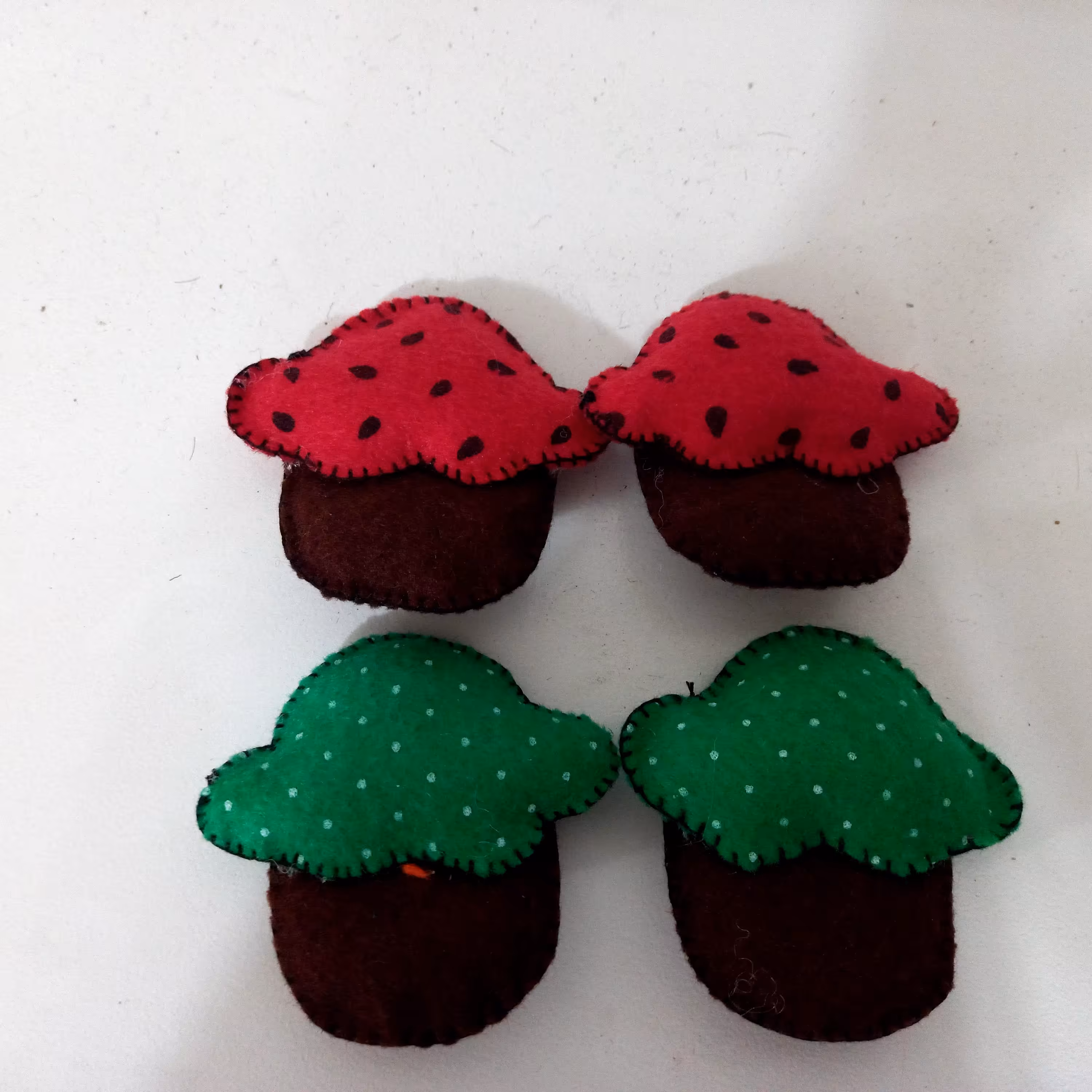 مگنت کاپ کیک نمدی