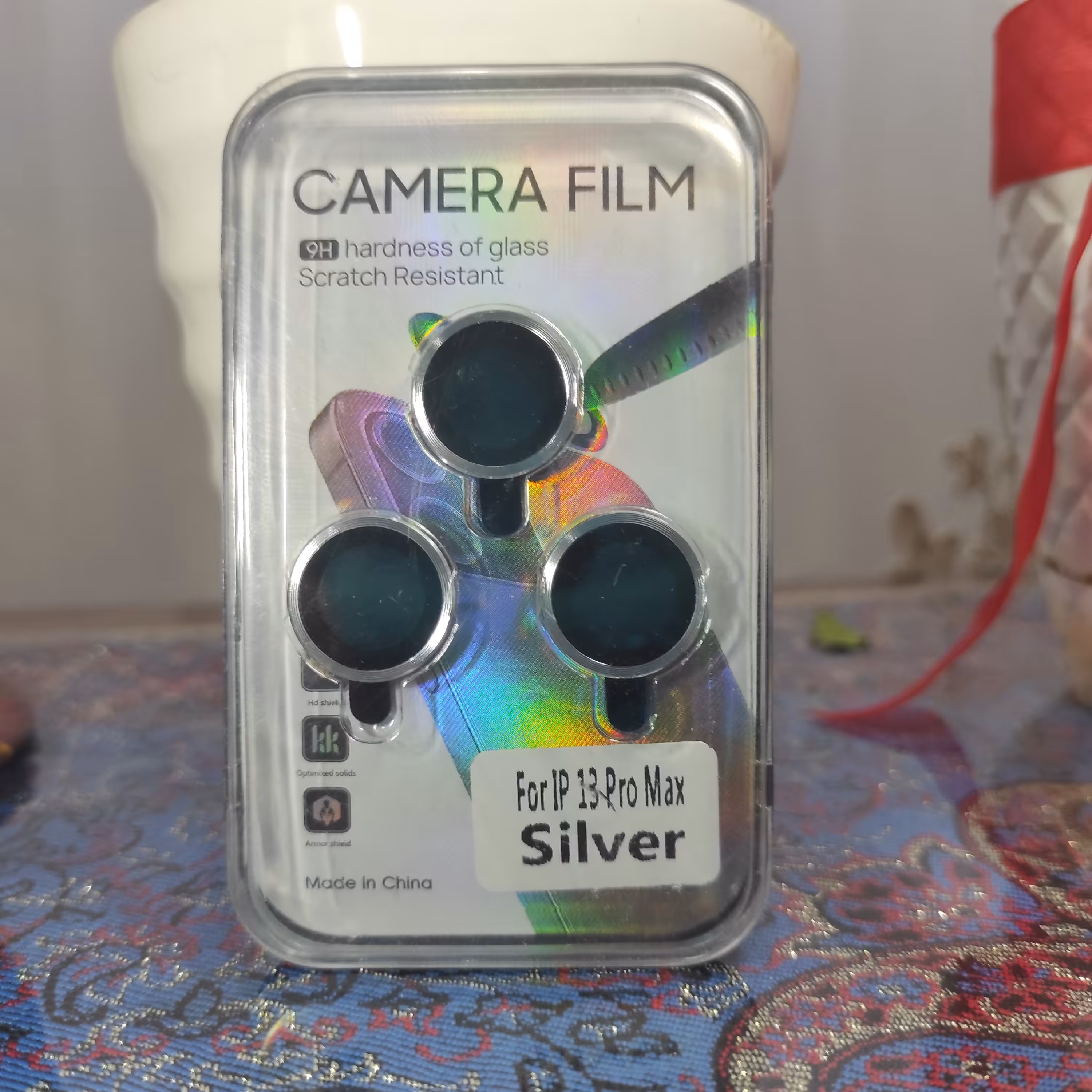 محافظ لنز مناسب برای آیفون 13 pro max رنگ سیلور یا همون سفید 