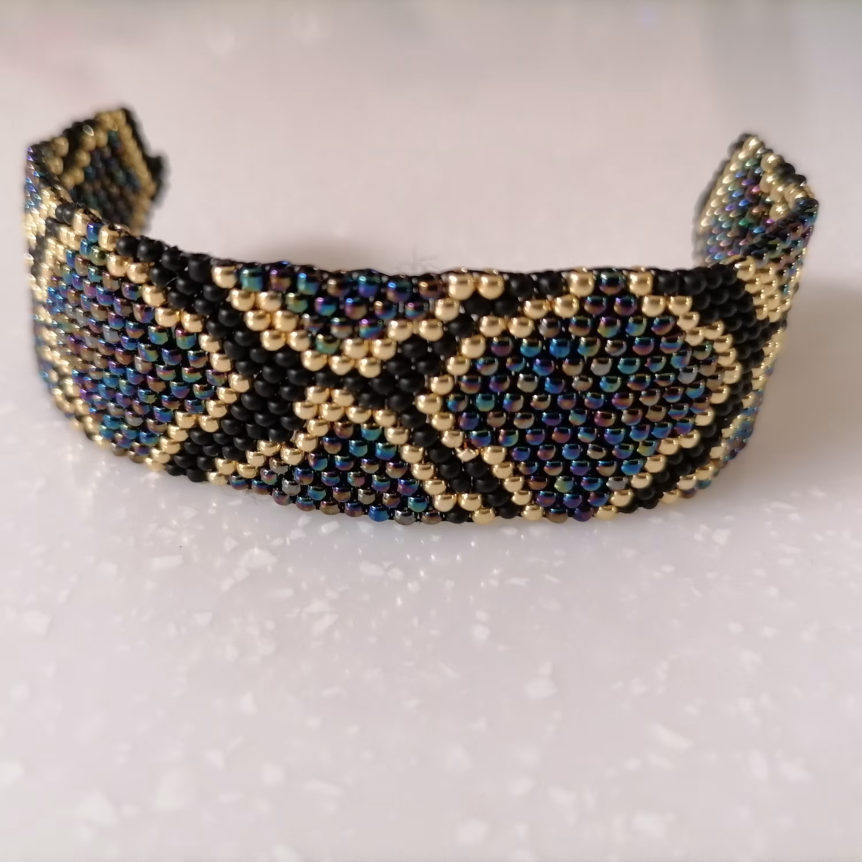 دستبند پوست ماری 