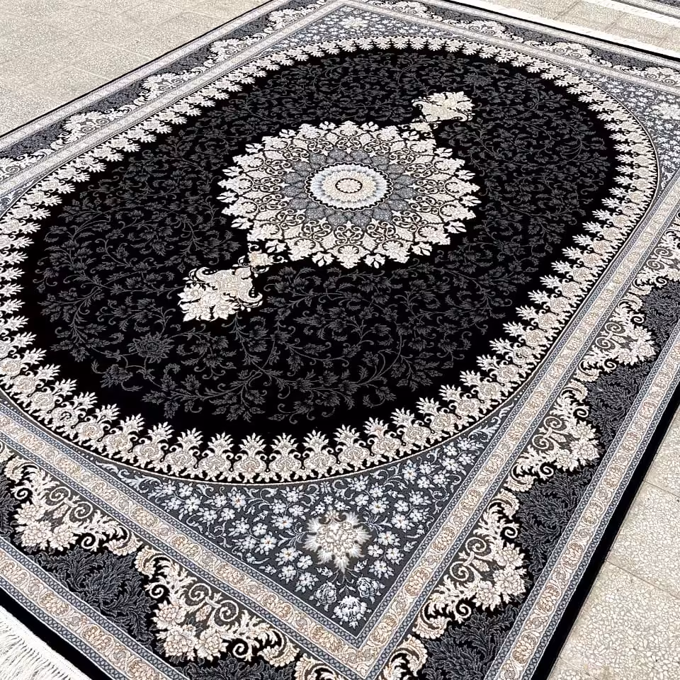 فرش 700شانه نخ ورژن طرح هستی طوسی دودی 12متری کاشان