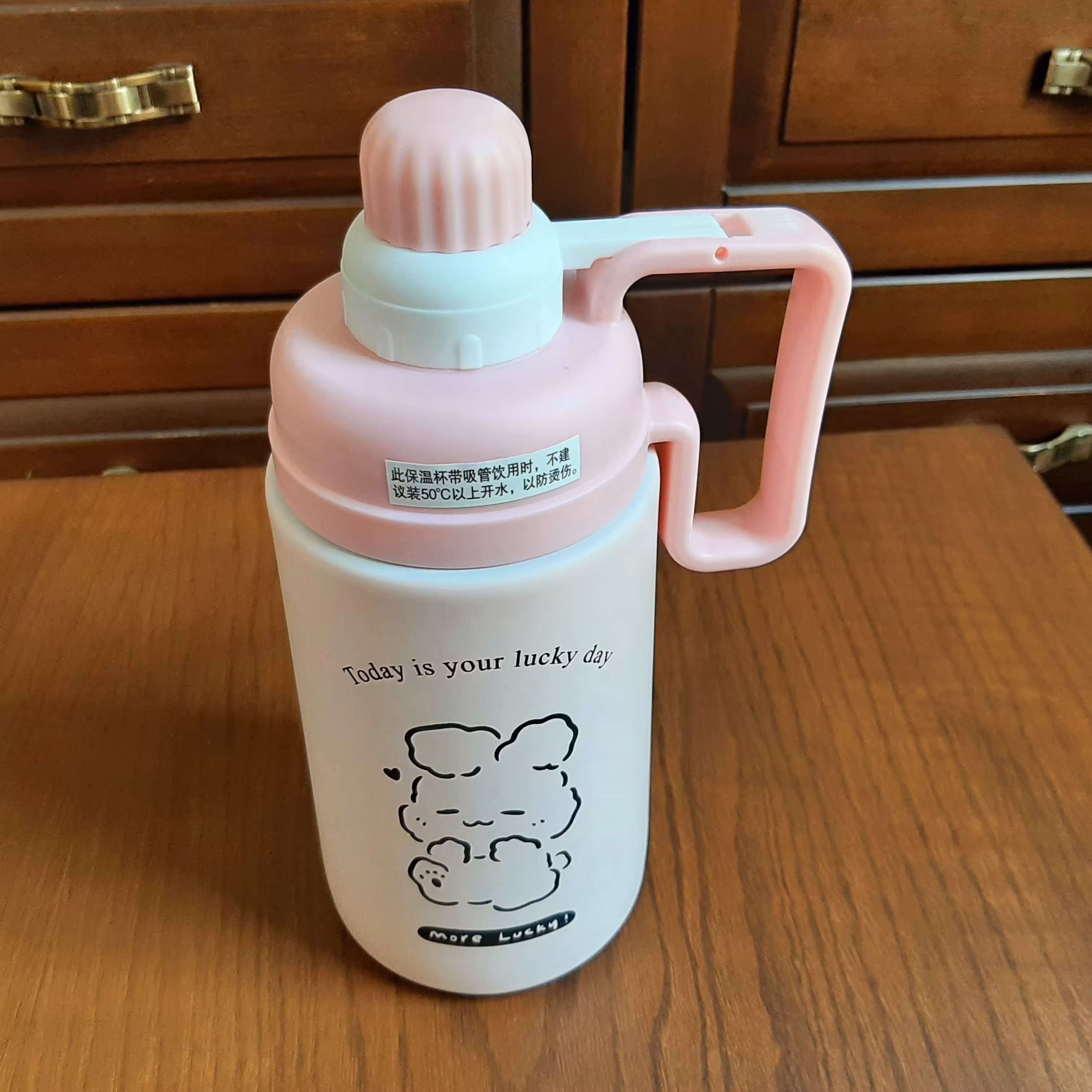 فلاسک قمقمه نی دار و دسته دار صورتی 880 میل