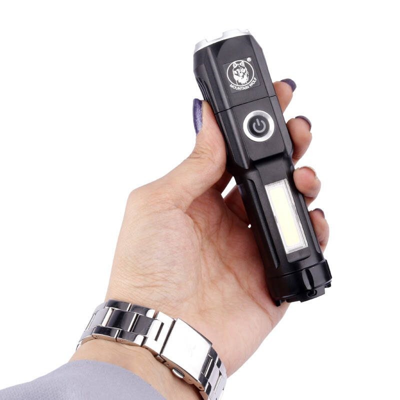 چراغ قوه پلیسی مدل Q1 نور عالی LED
Mountain Wolf Q1 Flash Light
برند Mountain Wolf