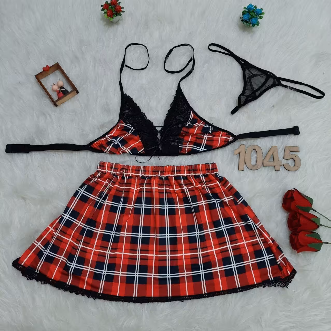 کاستوم دانش آموزی کد1045 سایز بندی فری سایز (36 الی 42)رنگبندی(مطابق تصویر)

