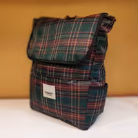 کوله سبز مدل Burberry