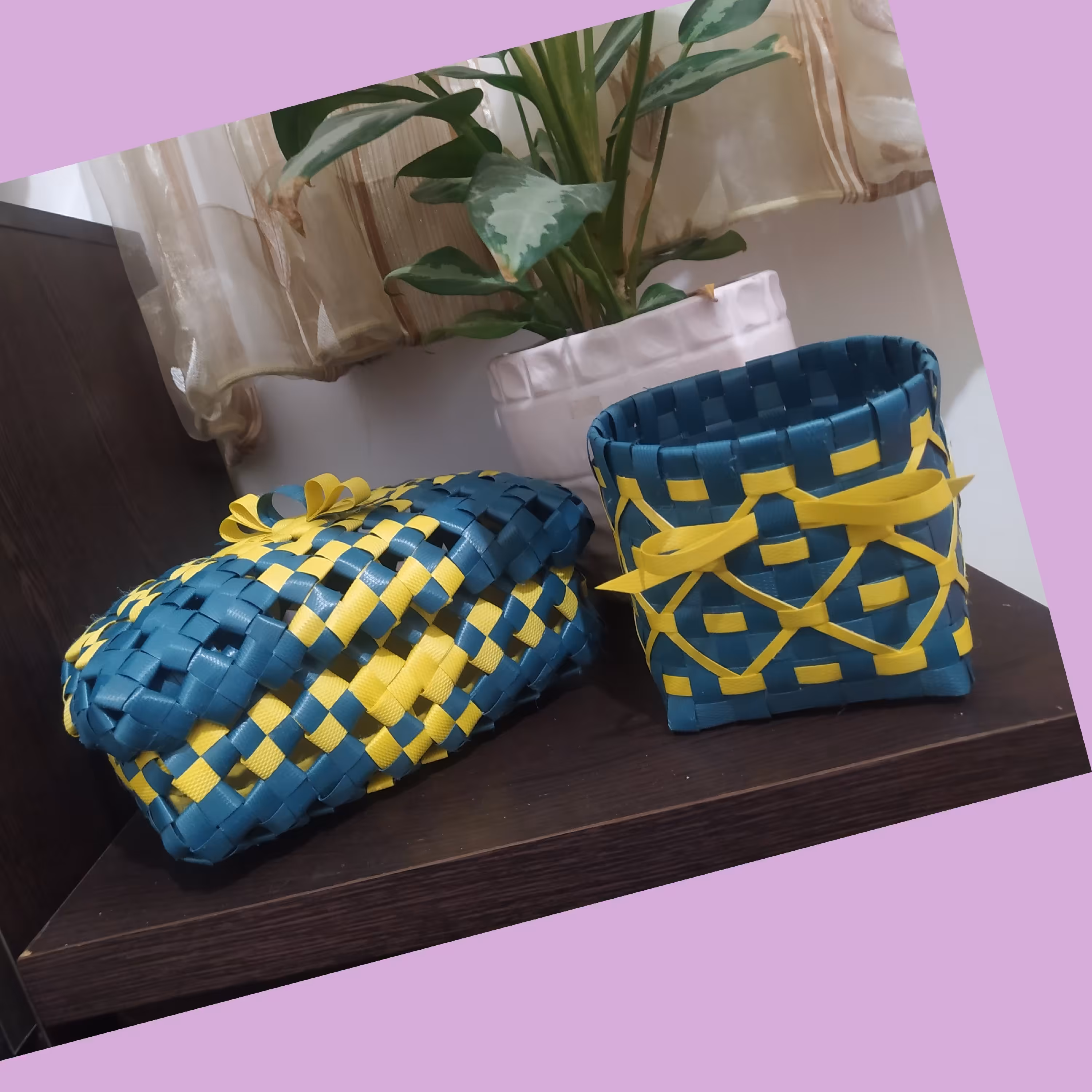 جای نخ و سوزن و لوازم کوچیک(پس کرایه)