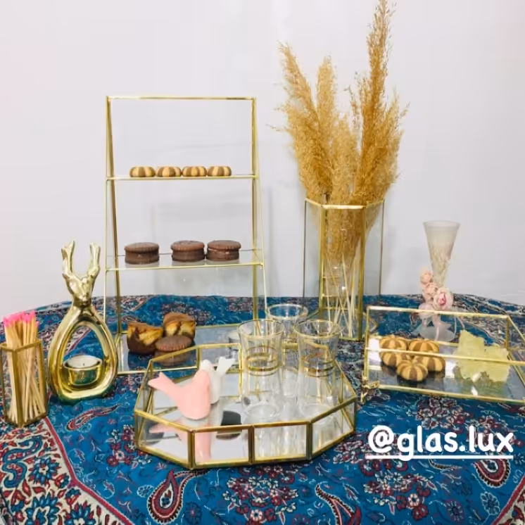 به صورت سفارشی ست پذیرایی شیک رنگ برنجی 