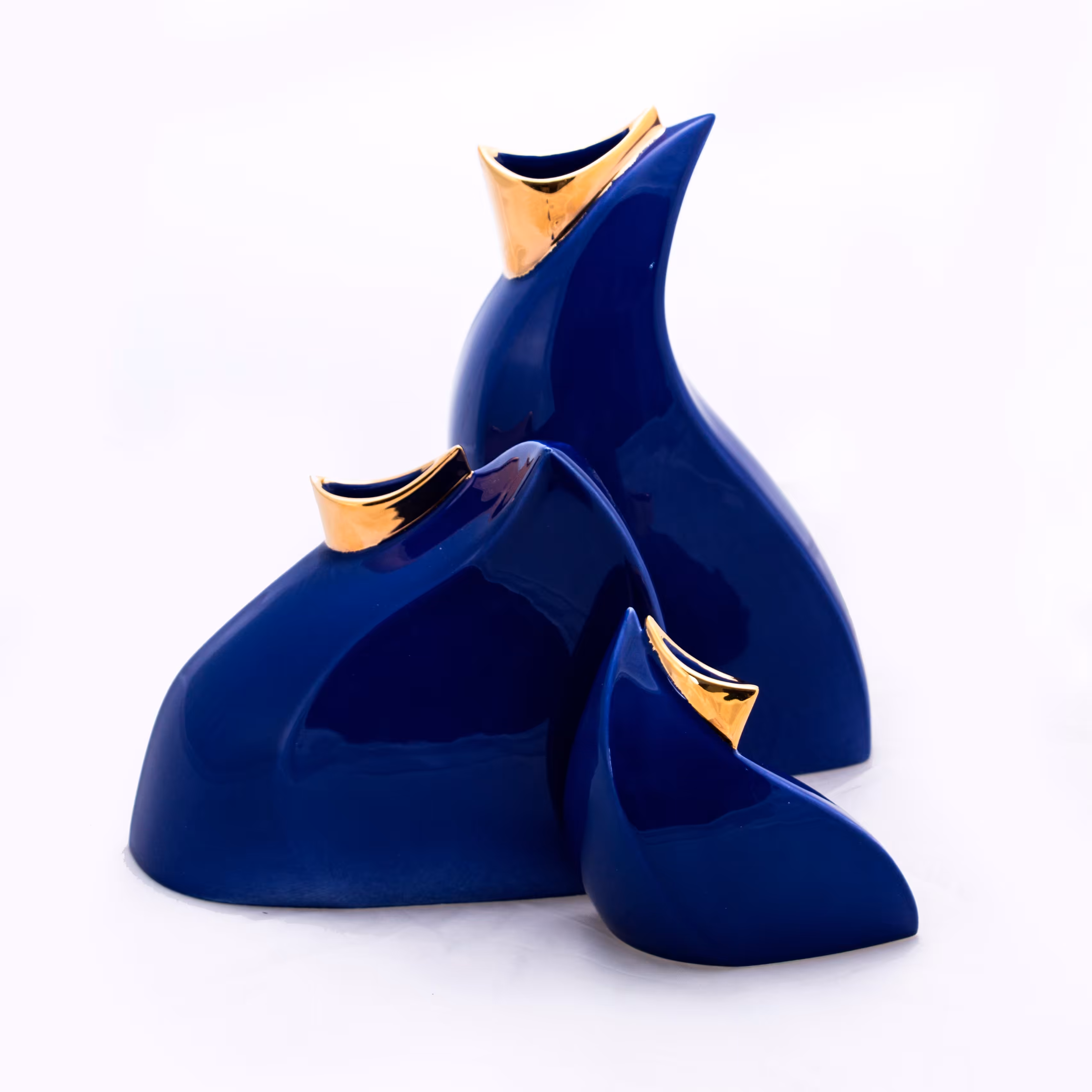 مجموعه گلدان برگ با طلاکاری -  سرامیکی - ساخت استاد زیارتی - سمنان