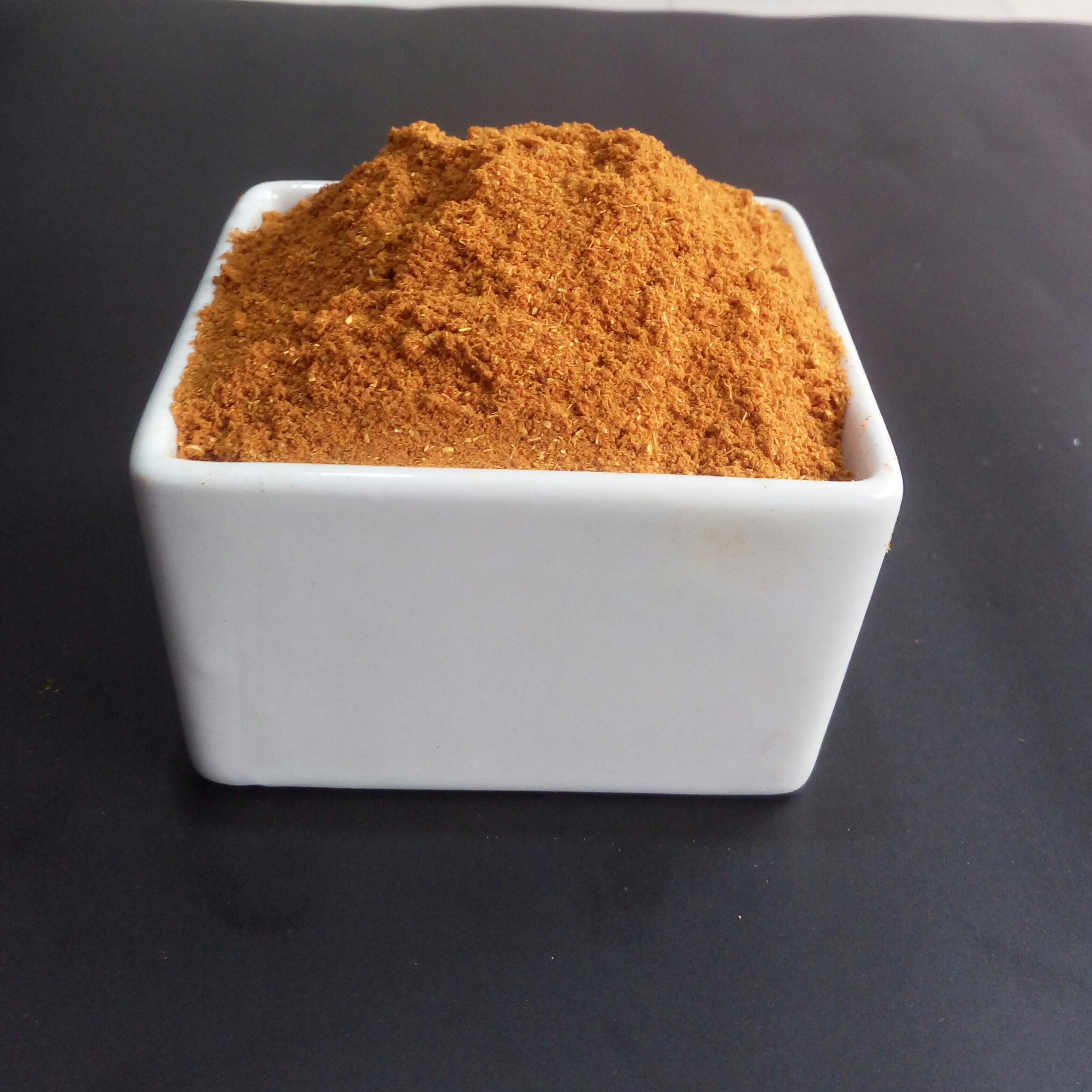 ادویه کاری زعفرانی ممتاز .یا ادویه مخلوط 100گرمی