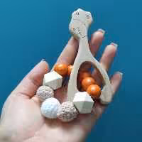 جغجغه دندان گیر چوب راش در صدها مدل و رنگ متنوع،جایگزین دندان‌گیرهای پلاستیکی و...