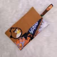 جامدادی افران کیف پول کیف آرایشی رنگ شتری طرح انگری برد کیف لقمه