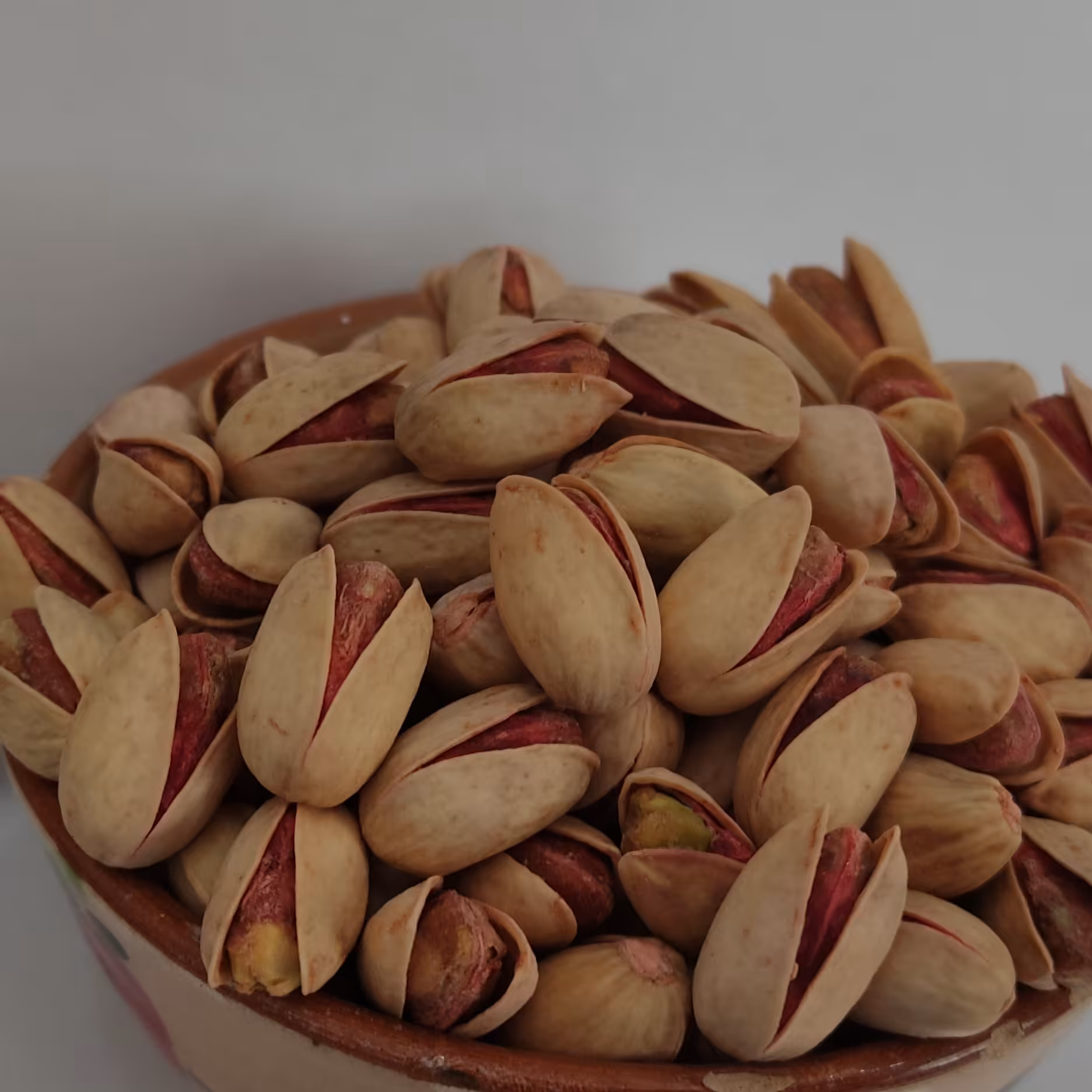 پسته بادامی خام تمام خندان 500 گرمی