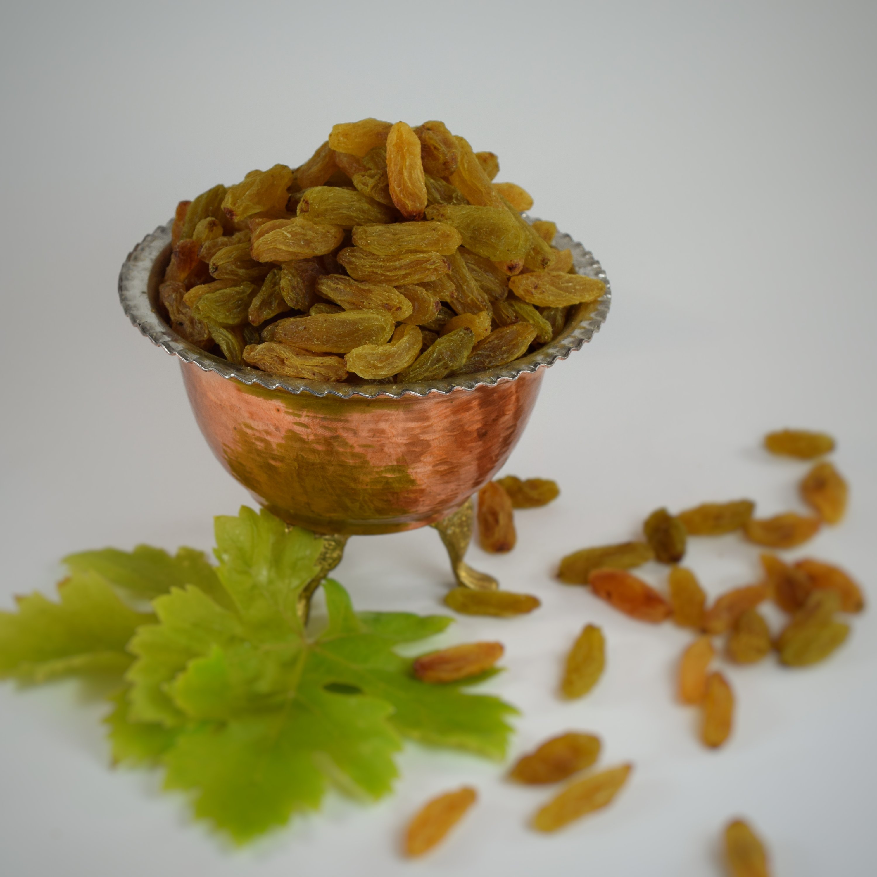 کشمش سبز قلمی کاشمر 1 کیلویی