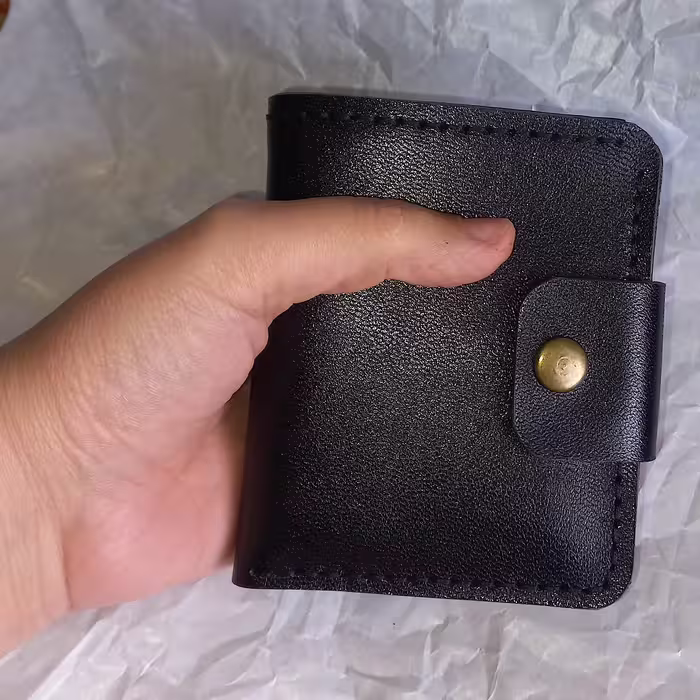 کیف پول چرم  طبیعی دست دوز جمع و جور وساده  کیف پول چرم بزی 