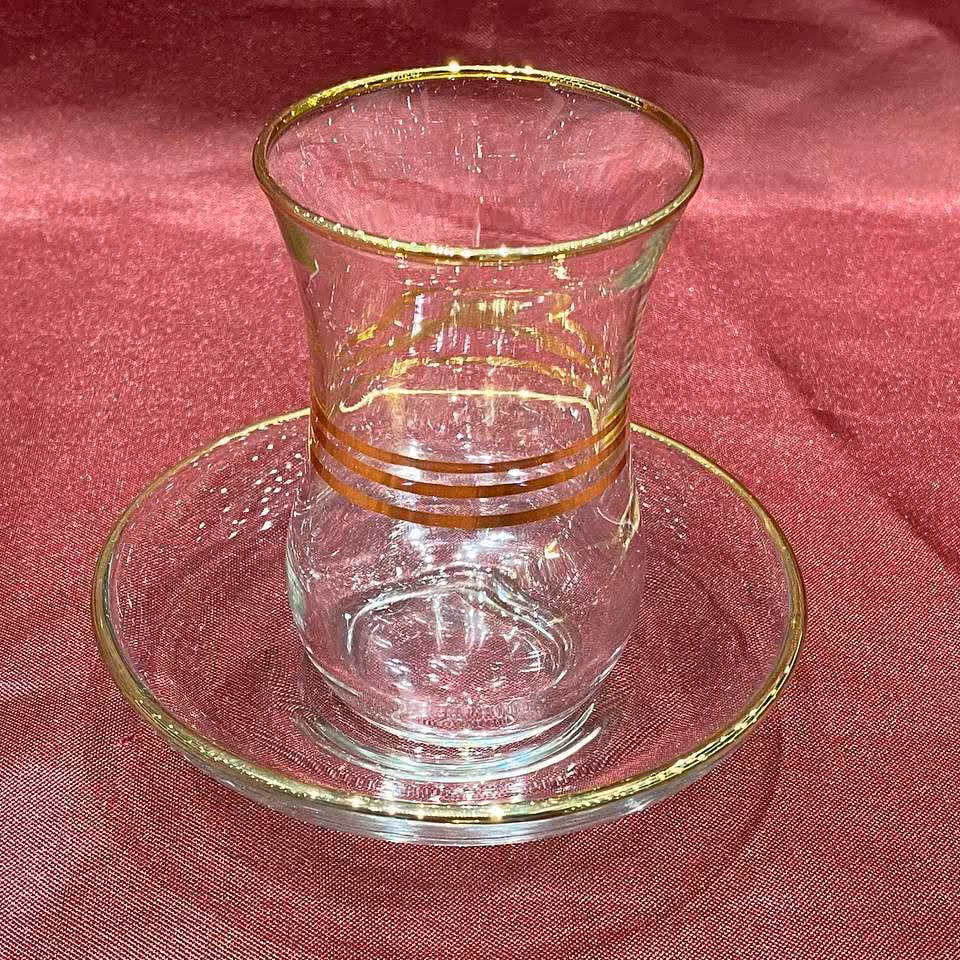 استکان نعلبکی لب طلا