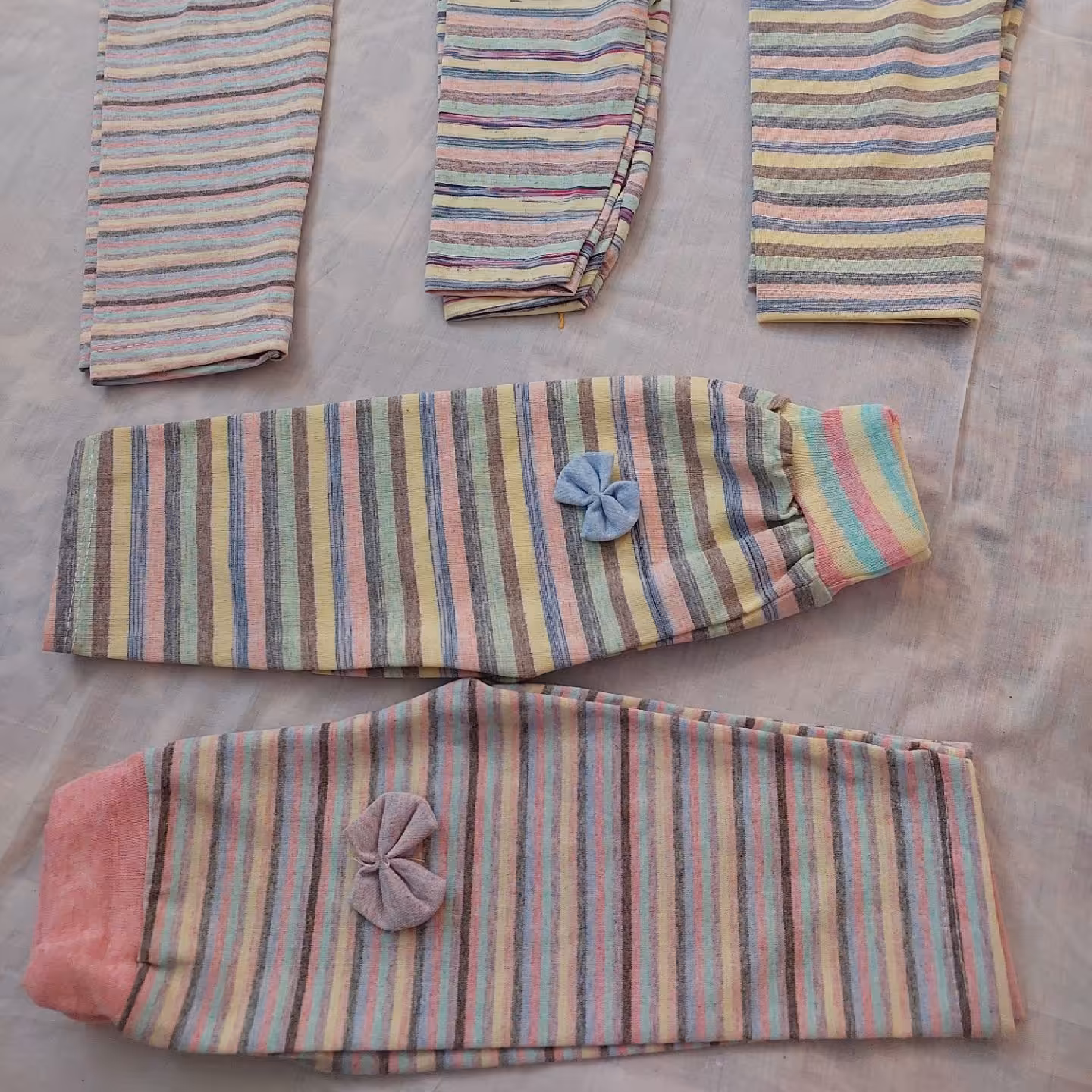 شلوار رنگین کمانی