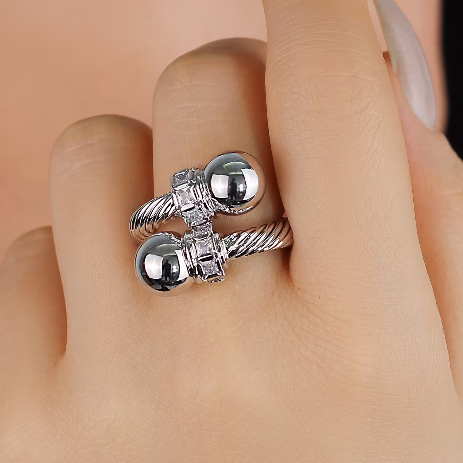 انگشتر وای اس ایکس مدل گوی طرح طلا ضد حساسیت AAE-186