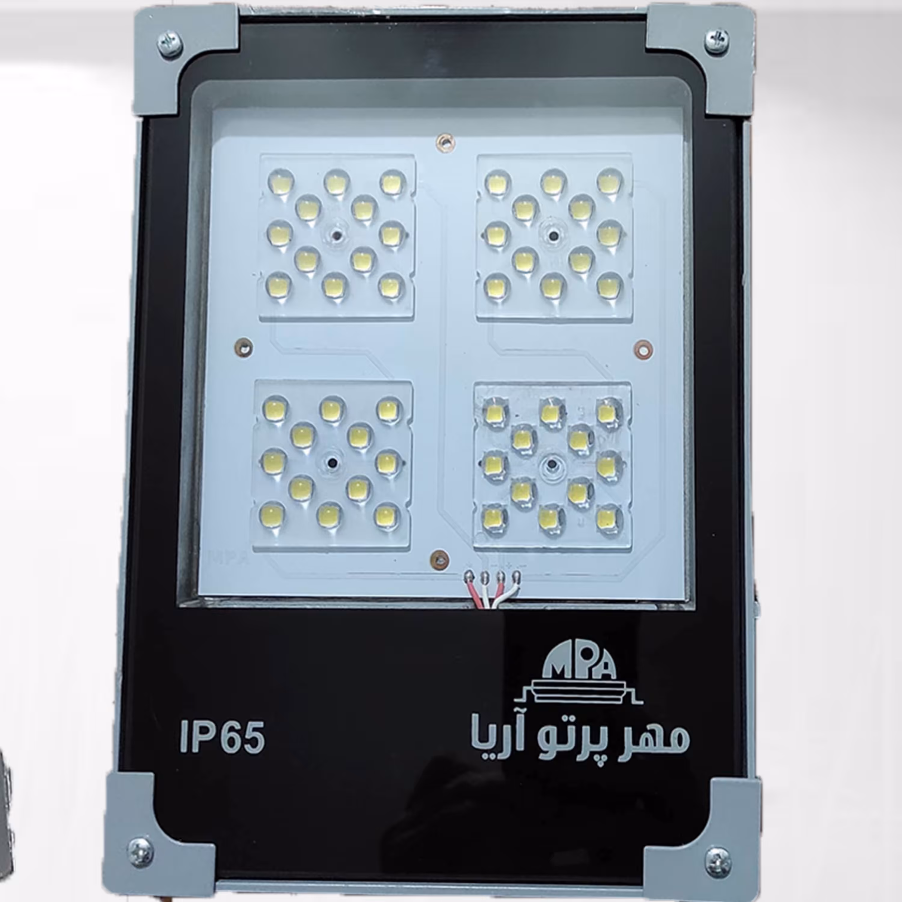 پرژکتور اس ام دی 72 وات با لنز طرح مازی نور سفید مهتابی