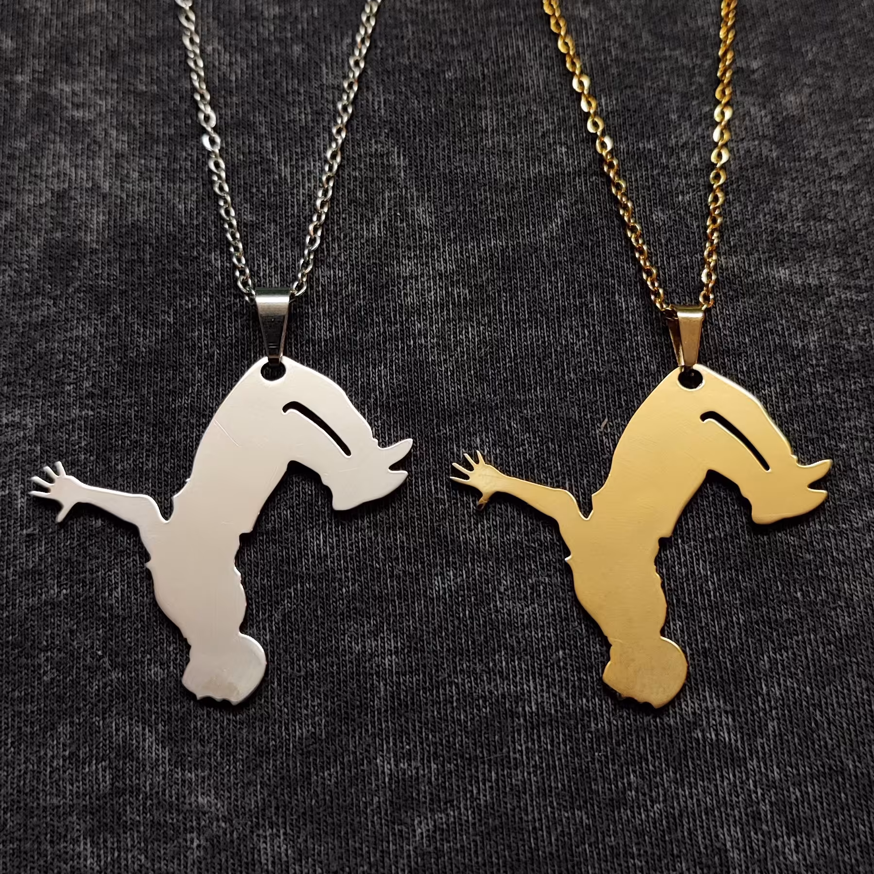 گردنبند پارکور استیل بهمراه زنجیر  پلاک پارکور گردنبند ورزشی