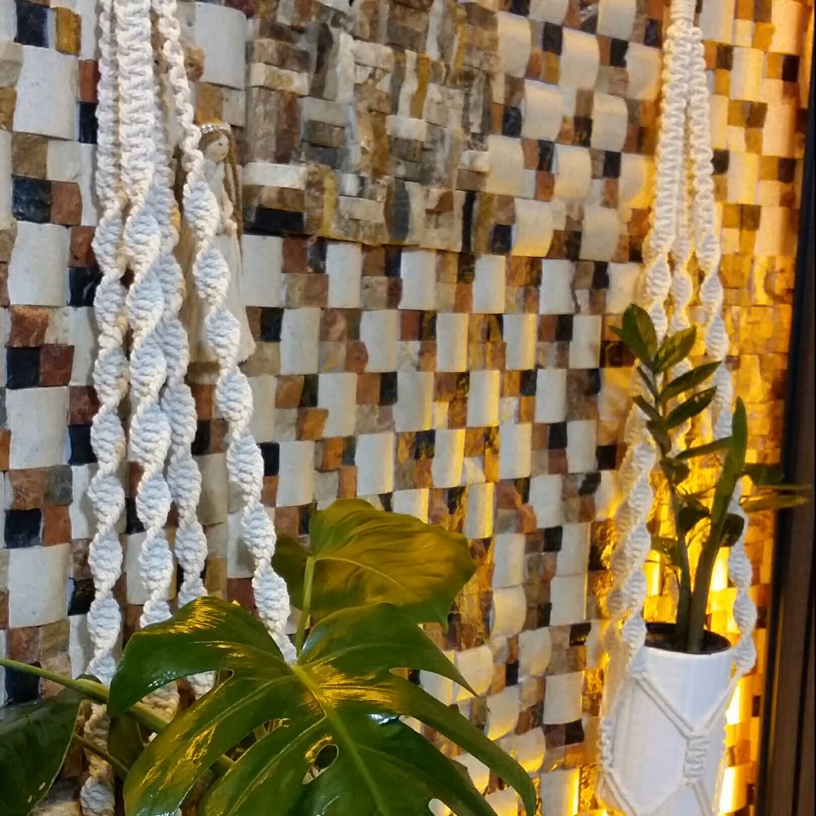 آویز گلدان مکرومه  سایز یک متر