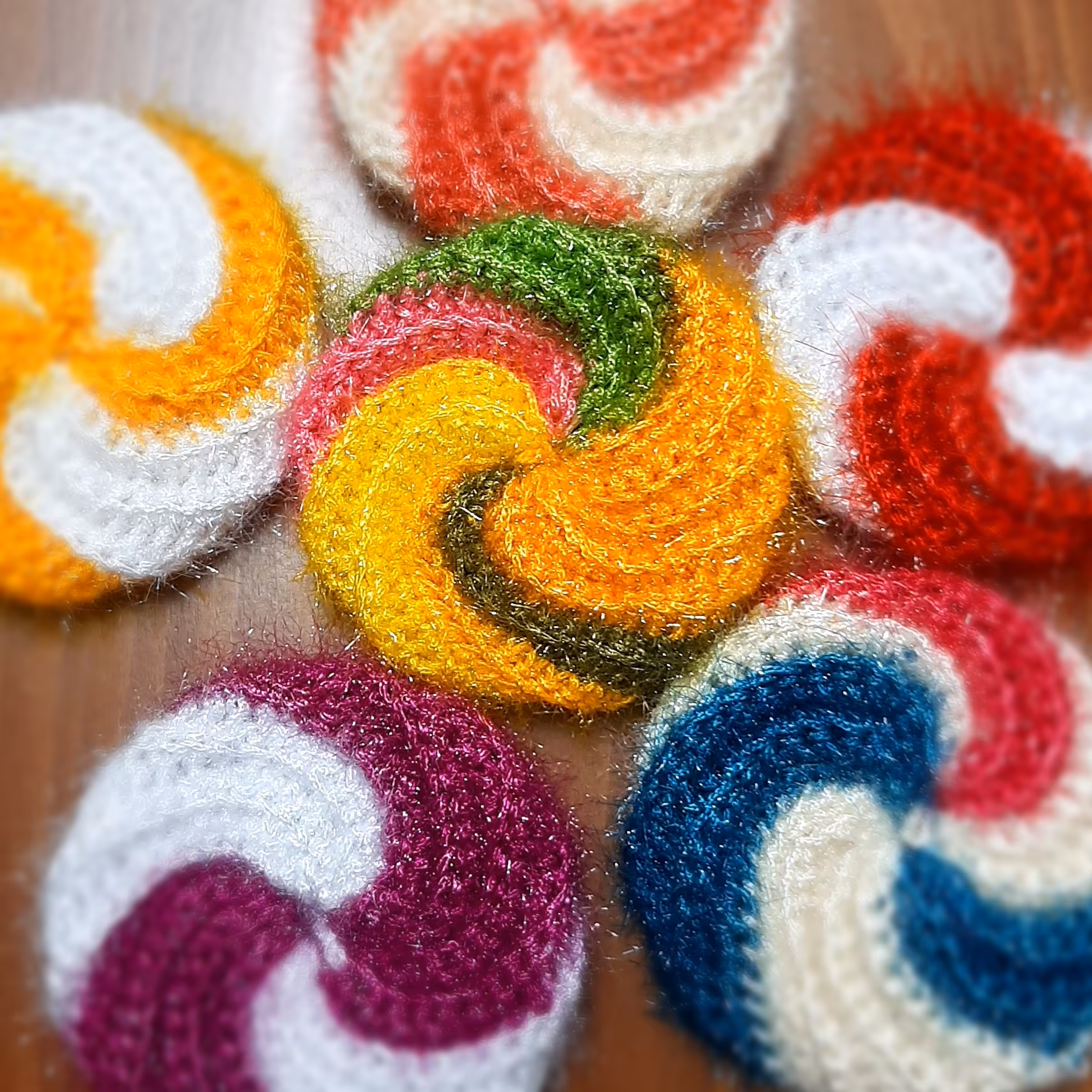 اسکاچ فانتزی آبنباتی در رنگ های متنوع و زیبا